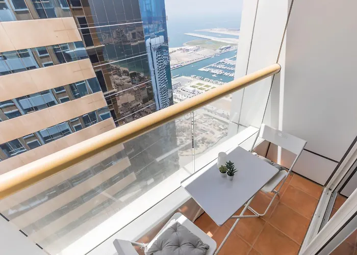 High Floor Elegance,Prime Location-Close To Tram